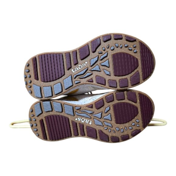 Ladies Taos Advance Sneaker - Picture 6 of 6